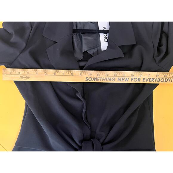 DKNY Long Sleeve Notch Lapel Tie Waist Career Blazer Black Women's Size US 8 NWT - Picture 5 of 5